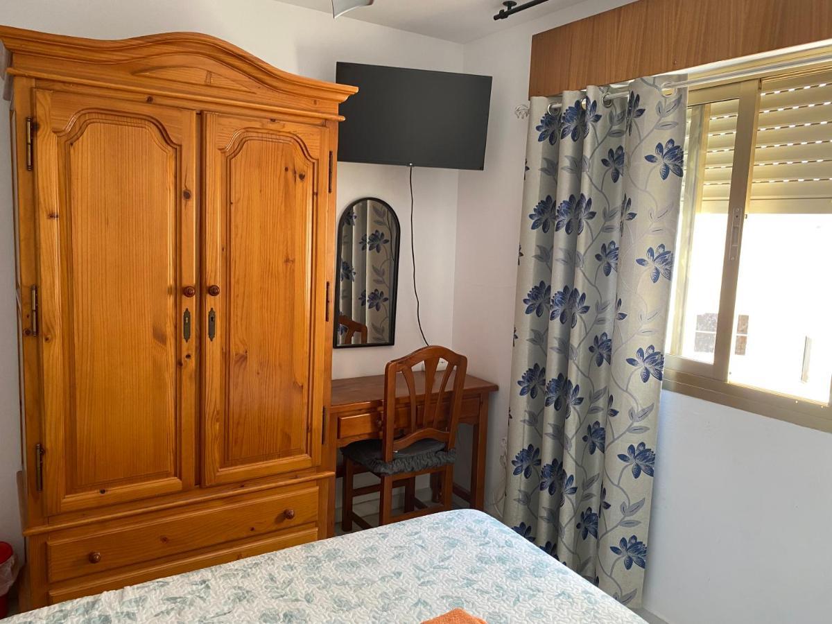 Malaga Centro Habitaciones Privada En Apartamento Compartidos Luaran gambar